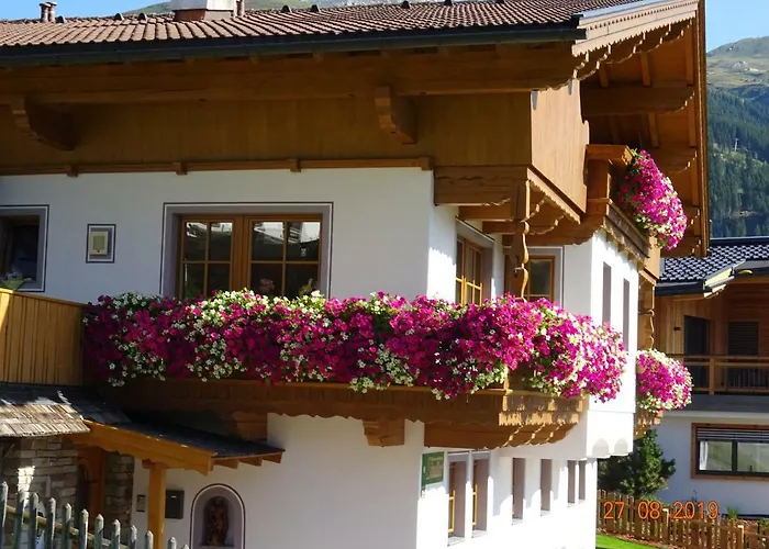 Haus Stadler Apartman Tux