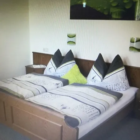 Haus Anna 아파트 턱스