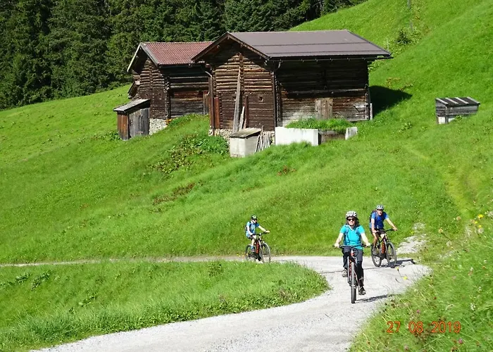 Haus Stadler 公寓 *